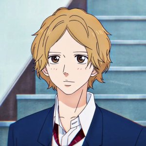 Aya  Kominato