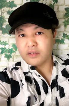Yasuhiro  Fujiwara