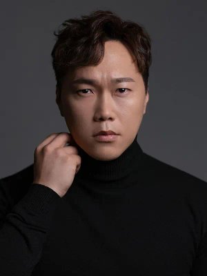 Jin Woo  Song
