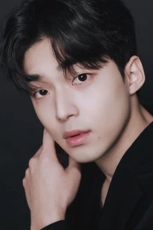 Kang Min  Kim
