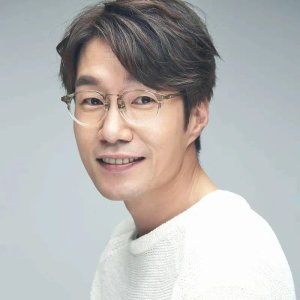 Young Kyu  Song