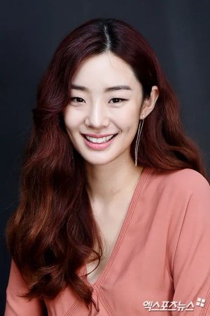 Lee  Stephanie