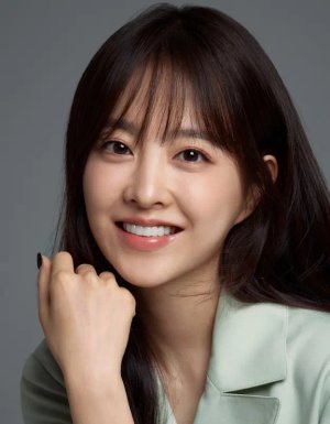 Bo Young  Joo