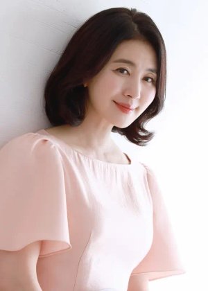 Il Hwa  Lee