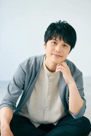 Yasuaki  Takumi