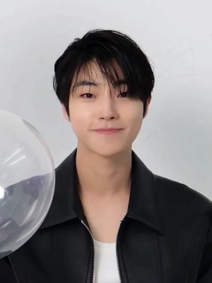 In Yeop  Hwang