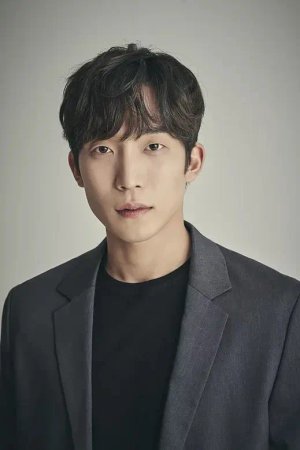 Sang Yi  Lee