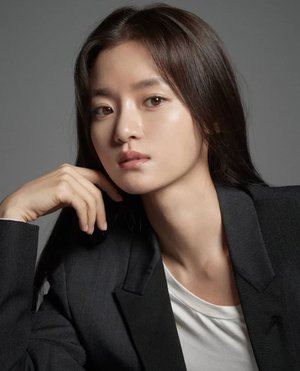 Bo Kyul  Go