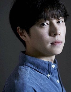 Ki Hyuk  Lee