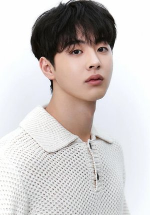 Hyun Jin  Kim