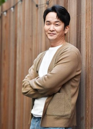 Jong Tae  Kim