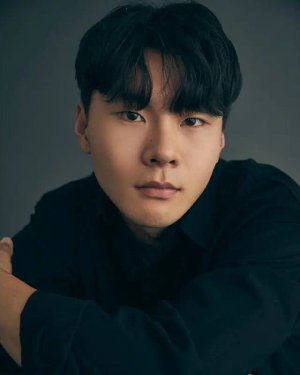 Jin Won  Seo