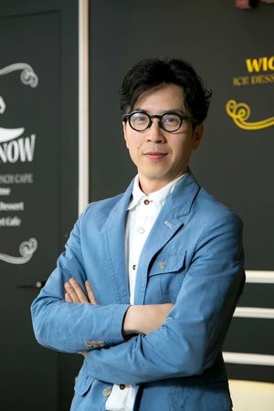 Joon Hwa  Park