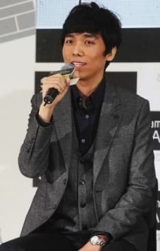 Jae Ho  Son