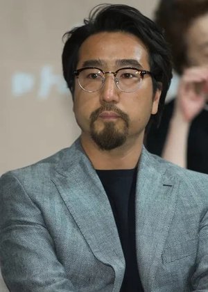 Jong Chan  Hong