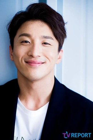 Hyun Bae  Dong