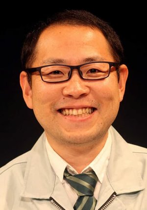 Hajime  Iijima