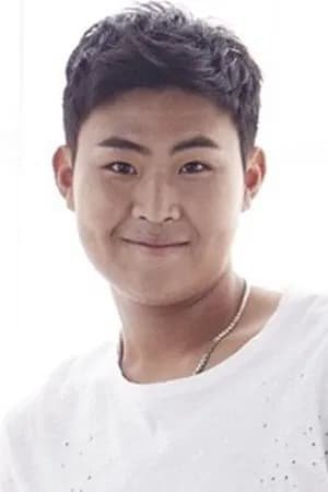 Min Kyu  Woo
