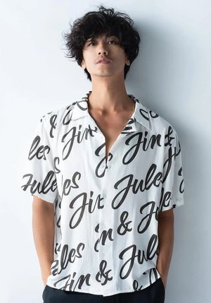 Jin  Akanishi