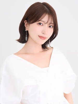 Anna  Yamaki