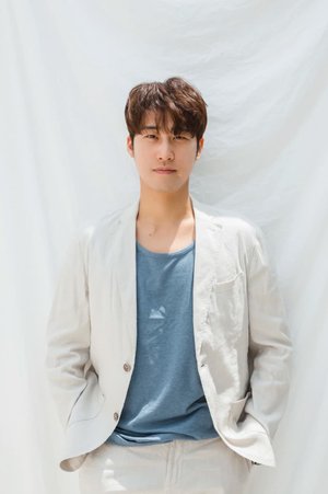 Ji Suk  Kim