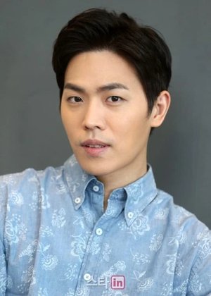 Dong Ha  Lee