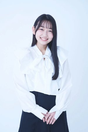 Akari  Komiyama