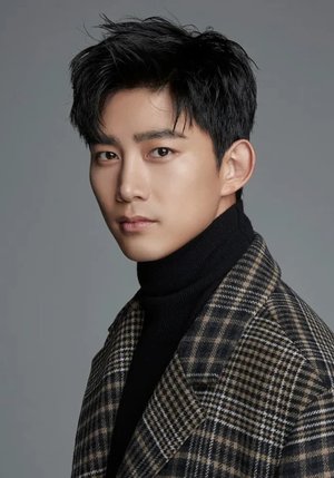 Taecyeon