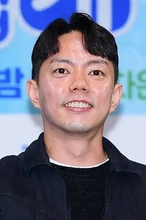 Dae Woong Kim