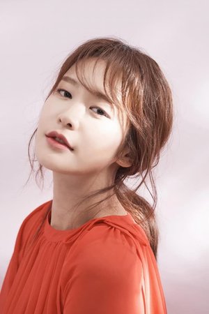 Jung Yoo Jin