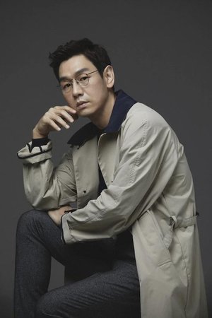 Tae Woo Kim