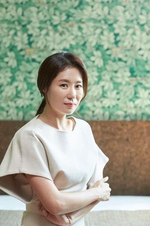 Moon So Ri