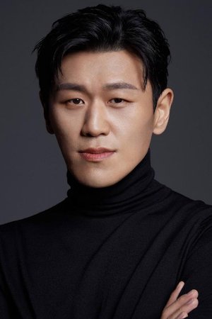Hong Suk Kang
