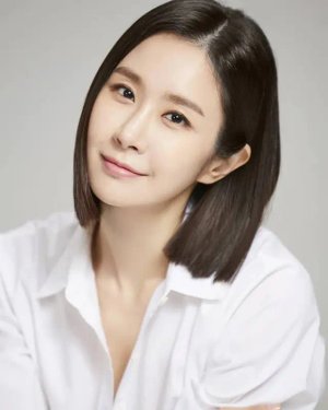 Si Yoo Lee