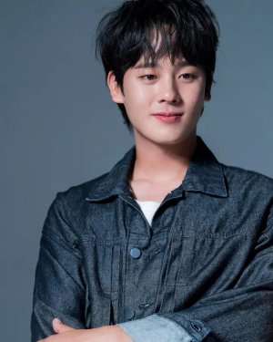 Jung Ha Lee