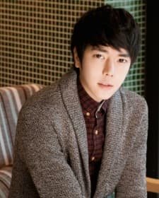 Tae Jun Park