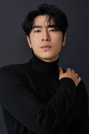 Shi Un Lee