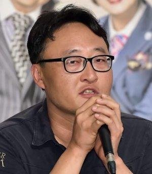 In Hyuk Hwang