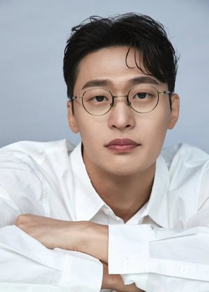 Dong Min Oh